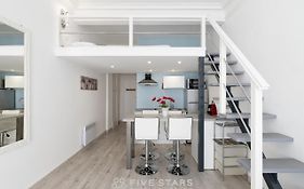 Studio Imperator Five Stars Holiday House